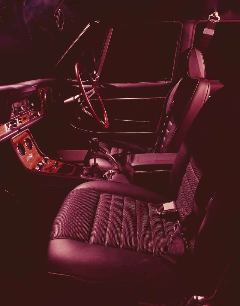 スカイライン2000GT